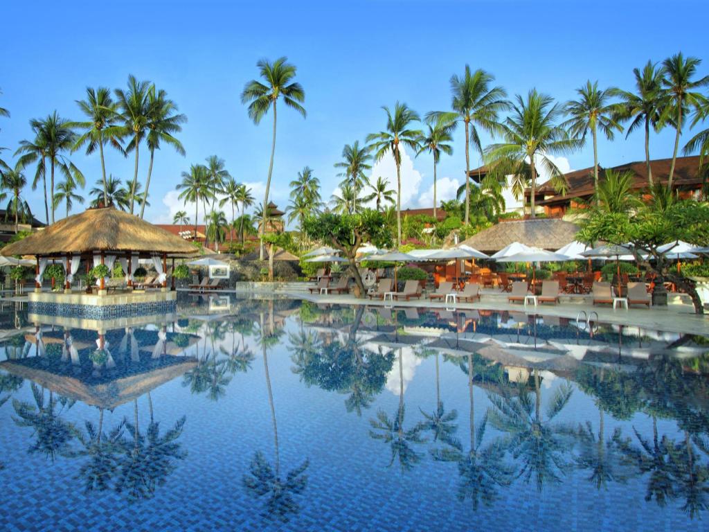 Best cheap hotels in Nusa Dua with oceanfront rooms