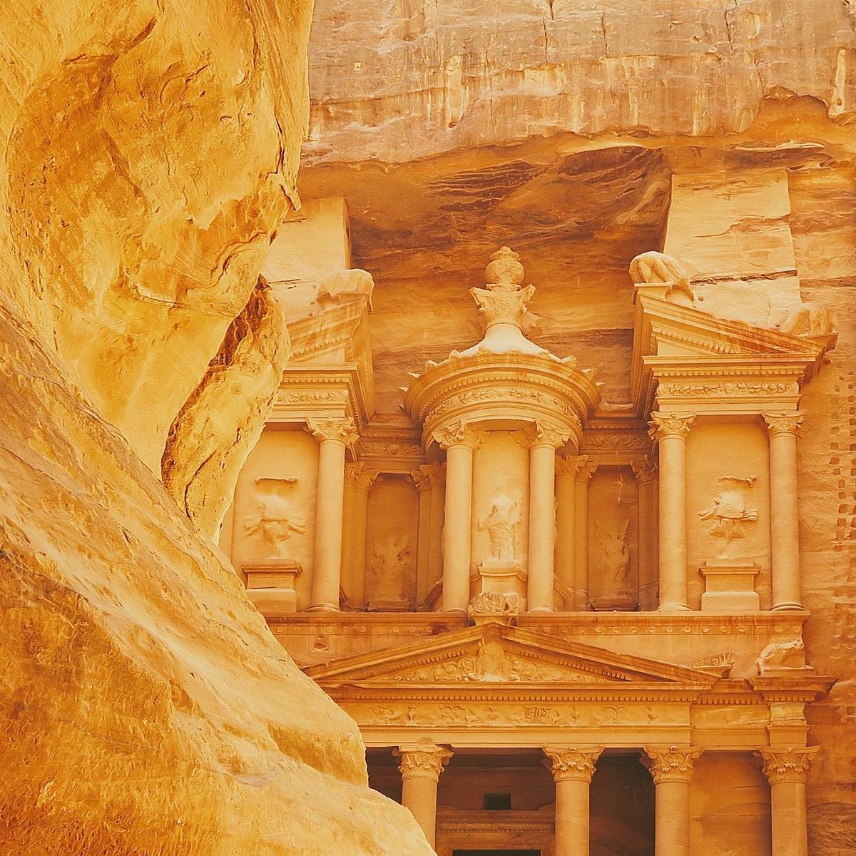 Luxury hotels in Jordan with historical significance